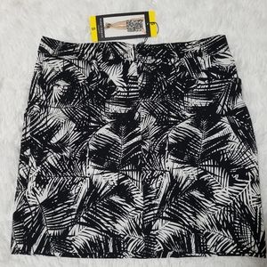 NWT Mario Serrani Skort size small